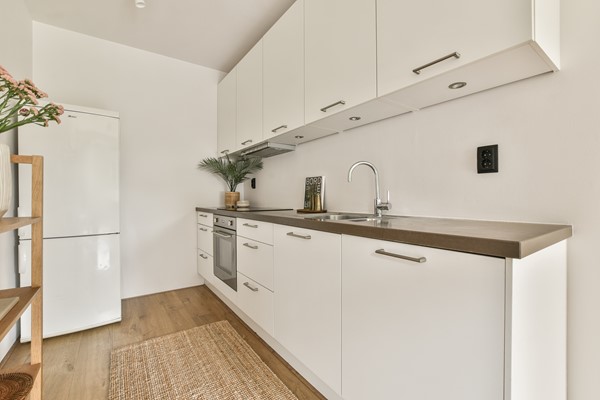 Medium property photo - Theodoor van Hoytemastraat 38, 1062 CG Amsterdam